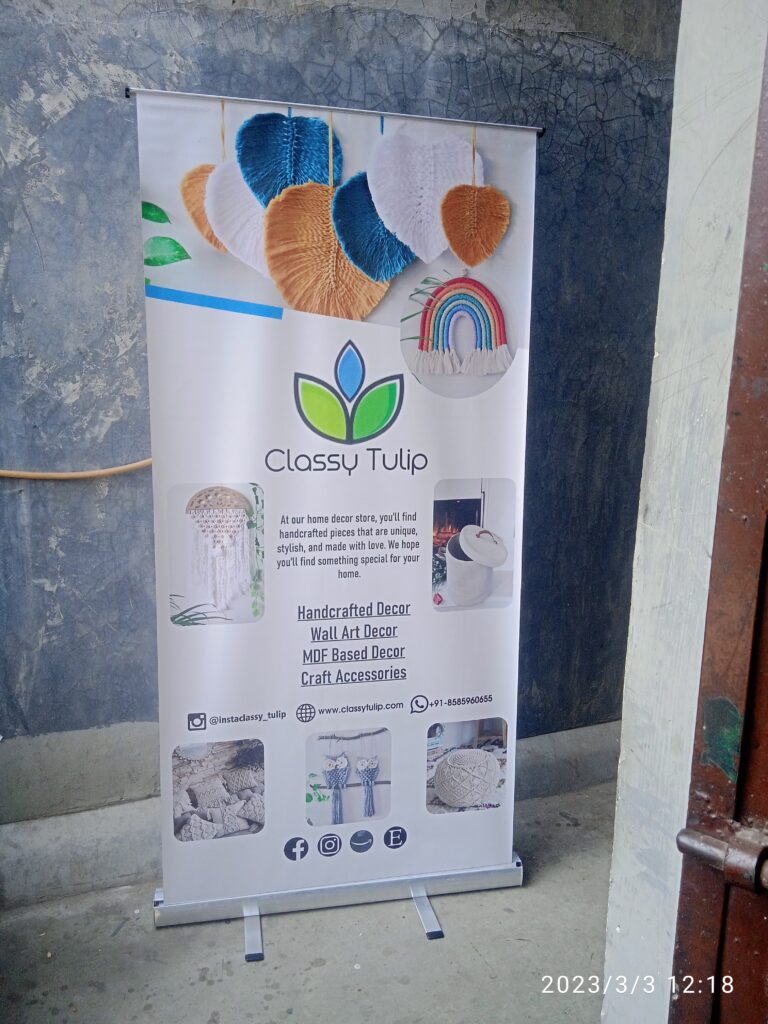 Roll up standee banner manufacturing