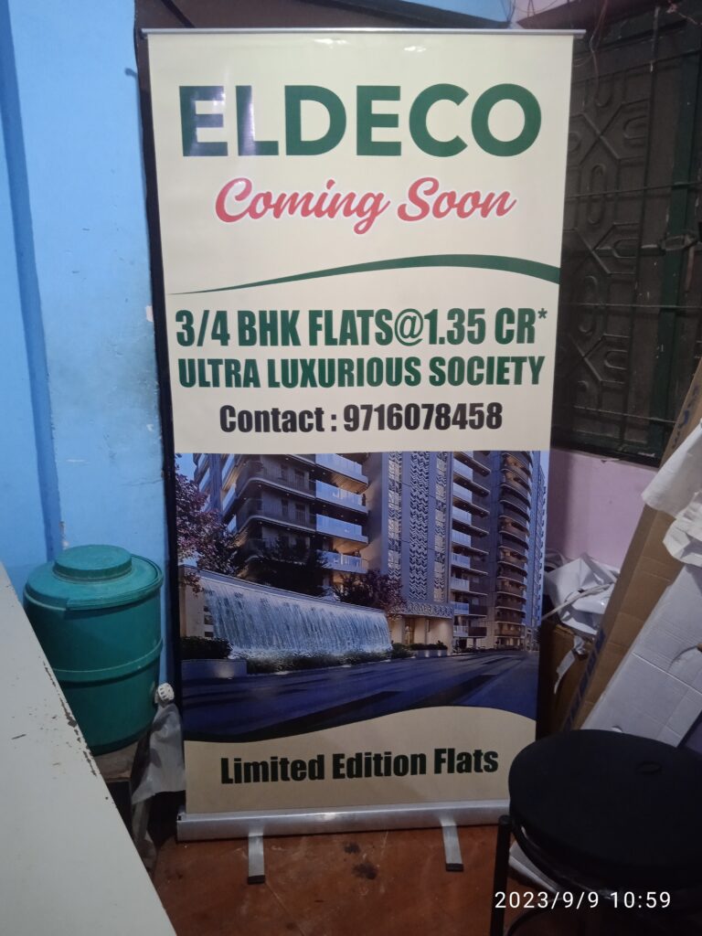 Roll up standee manufacturing B